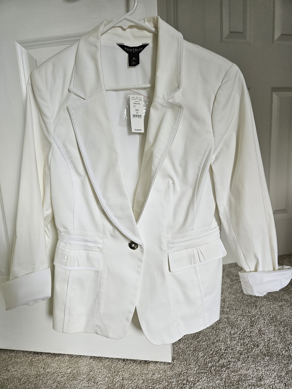 White House Black Market Women's White Single-Button Notch Lapel Blazer